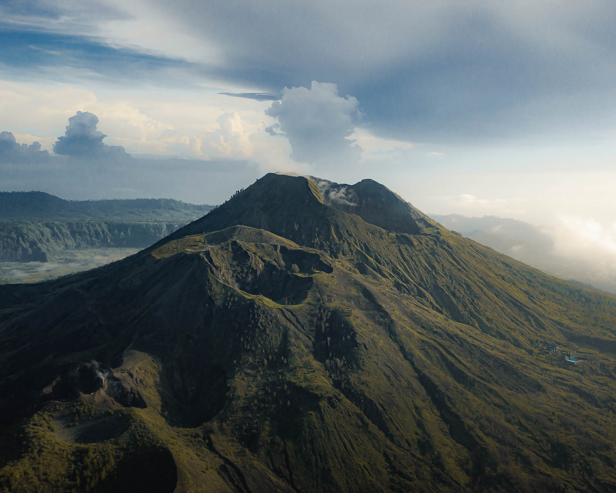 Mont Batur au drone, Bali hors des sentiers battus
