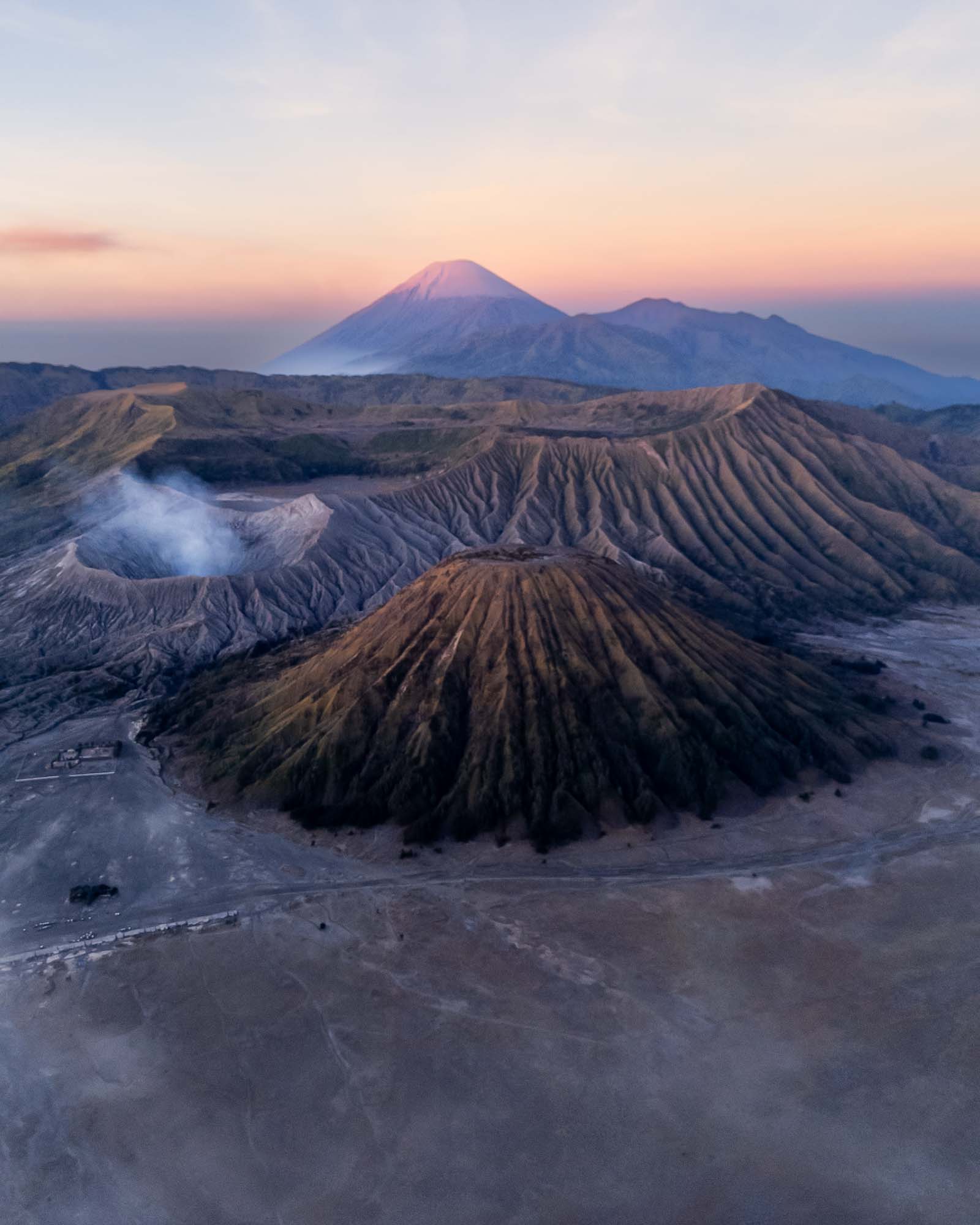 Voyage à Java mont Bromo sous les nuages