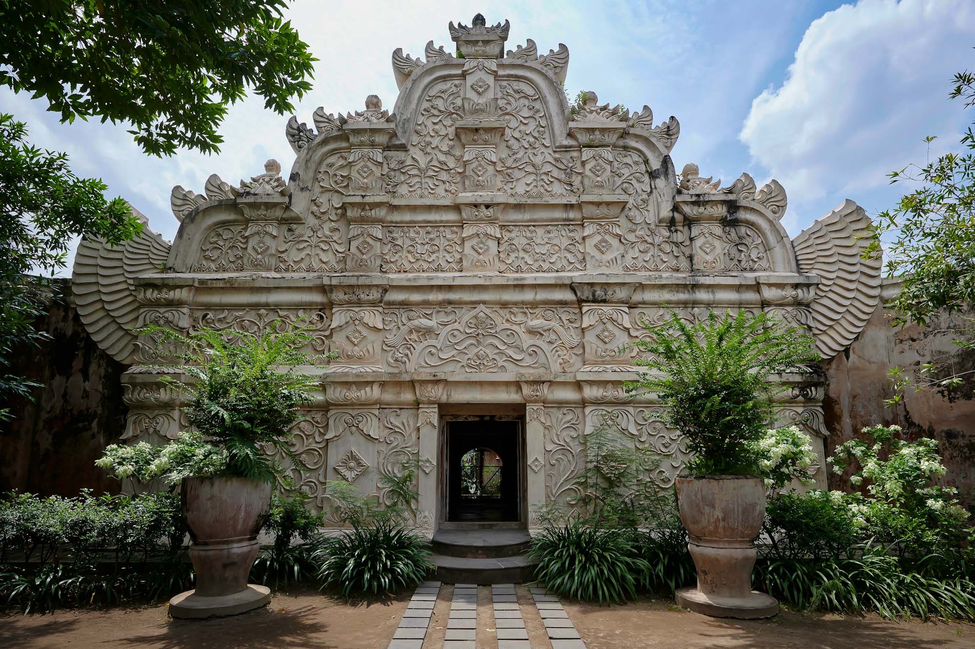 Voyage à Java visite du taman sari