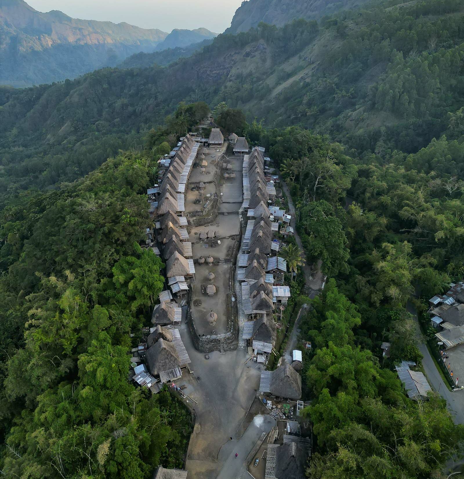 Voyage à Florès, village traditionnel Bajawa